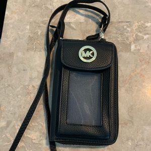 Black Michael Kors Smartphone Wristlet